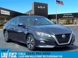 Used 2022 Nissan Altima 2.5 SV image 1