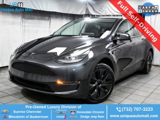 Used 2024 Tesla Model Y Long Range image 1