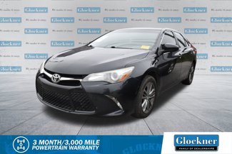 Used 2017 Toyota Camry SE image 1