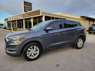 Used 2019 Hyundai Tucson SE image 1