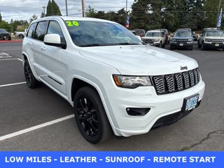 Used 2020 Jeep Grand Cherokee Altitude image 1