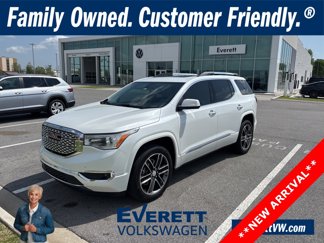 Used 2019 GMC Acadia Denali w/ Technology Package image 1