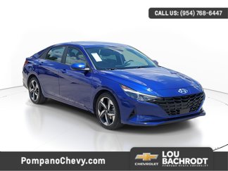 Used 2023 Hyundai Elantra SEL w/ Convenience Package image 1