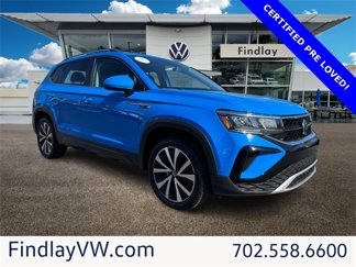 Certified 2022 Volkswagen Taos SE w/ Panoramic Sunroof Package image 1