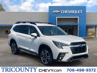 Used 2023 Subaru Ascent Limited image 1