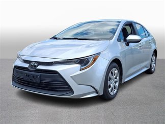 Used 2024 Toyota Corolla LE image 1