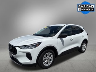 Used 2024 Ford Escape Active image 1