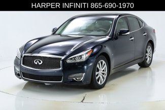 Used 2019 INFINITI Q70 Luxe image 1