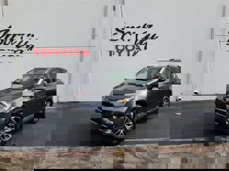 Used 2017 Toyota RAV4 XLE image 1
