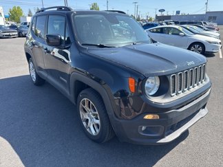 Used 2017 Jeep Renegade Latitude w/ Cold Weather Group image 1