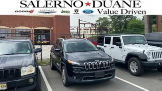Used 2016 Jeep Cherokee Limited image 1