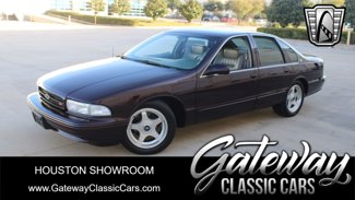 Used 1995 Chevrolet Impala SS image 1