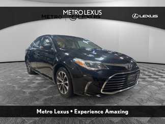 Used 2018 Toyota Avalon XLE image 1