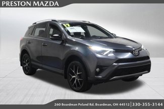 Used 2017 Toyota RAV4 SE image 1