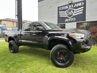 Used 2022 Toyota Tacoma SR5 image 1