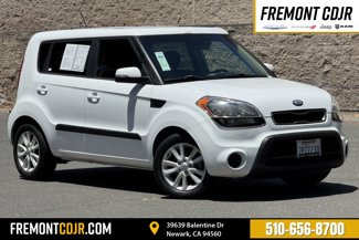 Used 2013 Kia Soul + image 1
