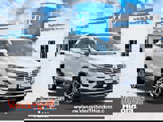 Used 2018 Lincoln MKC Select w/ Select Plus Package image 1