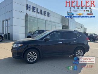 Used 2018 Nissan Rogue SV image 1