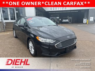Used 2020 Ford Fusion SE image 1