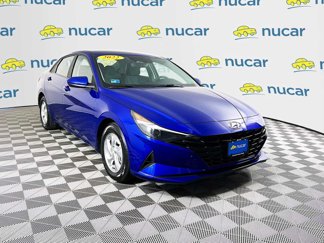 Used 2022 Hyundai Elantra SE image 1