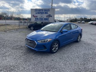 Used 2017 Hyundai Elantra SE image 1