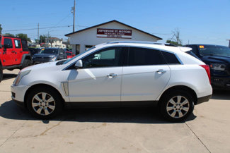 Used 2015 Cadillac SRX Luxury image 1