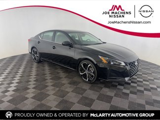 Used 2023 Nissan Altima 2.5 SR image 1