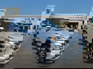 Used 2023 Nissan Rogue SV image 1