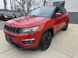 Used 2021 Jeep Compass Latitude image 1