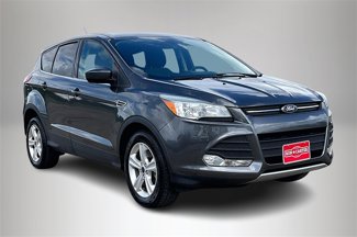 Used 2015 Ford Escape SE image 1