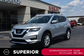 Used 2017 Nissan Rogue SV image 1