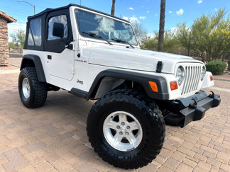 Used 1998 Jeep Wrangler SE image 1