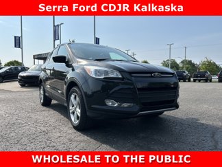 Used 2015 Ford Escape SE image 1