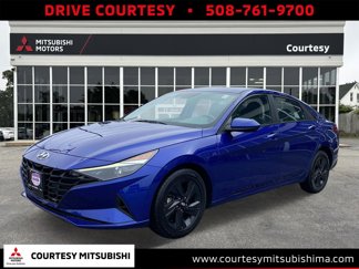 Used 2021 Hyundai Elantra SEL w/ Convenience Package image 1
