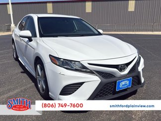 Used 2019 Toyota Camry SE image 1