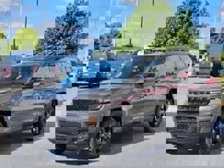 New 2025 Jeep Grand Cherokee L Altitude image 1