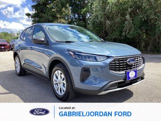 New 2025 Ford Escape Active image 1