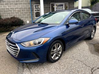 Used 2017 Hyundai Elantra SE image 1