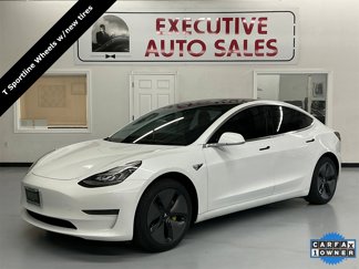Used 2020 Tesla Model 3 Standard Range Plus image 1