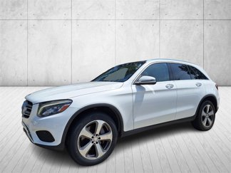 Used 2017 Mercedes-Benz GLC 300 image 1