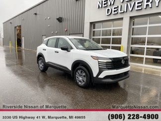 New 2025 Nissan Kicks S image 1
