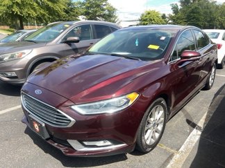 Used 2017 Ford Fusion SE image 1