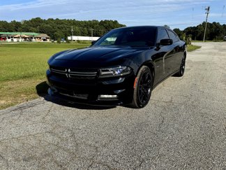 Used 2016 Dodge Charger R/T w/ Premium Group image 1