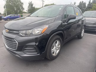 Used 2020 Chevrolet Trax LS w/ Tint and Cruise Package image 1