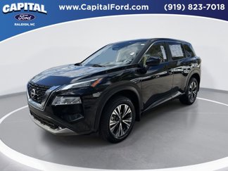 Used 2023 Nissan Rogue SV image 1