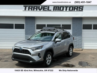 Used 2021 Toyota RAV4 XLE w/ Convenience Package image 1