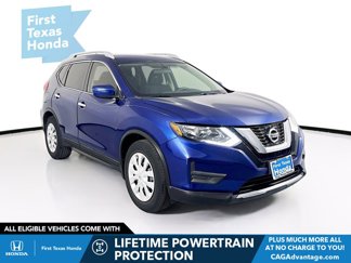 Used 2017 Nissan Rogue S image 1