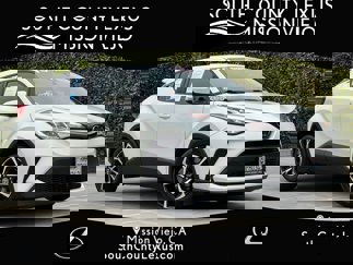 Used 2020 Toyota C-HR image 1