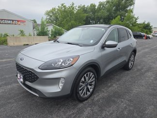Used 2022 Ford Escape Titanium image 1