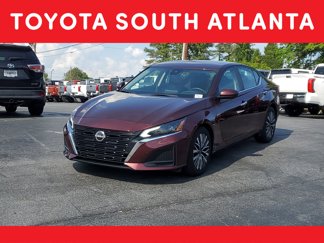 Used 2023 Nissan Altima 2.5 SV image 1